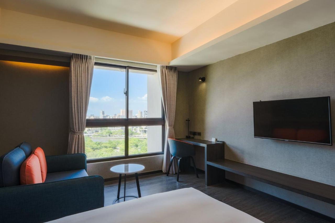 Holiday Inn Express Kaohsiung Love River, An Ihg Hotel 외부 사진